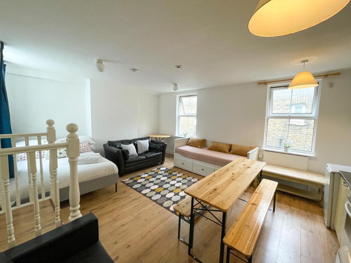 לונדון 134 Kilburn Road Apartment מראה חיצוני תמונה